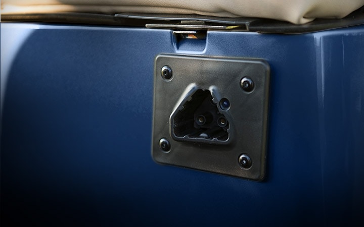 shuttle22_vehicledetailpage_feature1_720x450